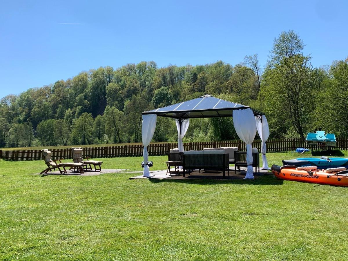 Apartment Direkt An Der Waldnaab Neustadt an der Waldnaab Exteriör bild