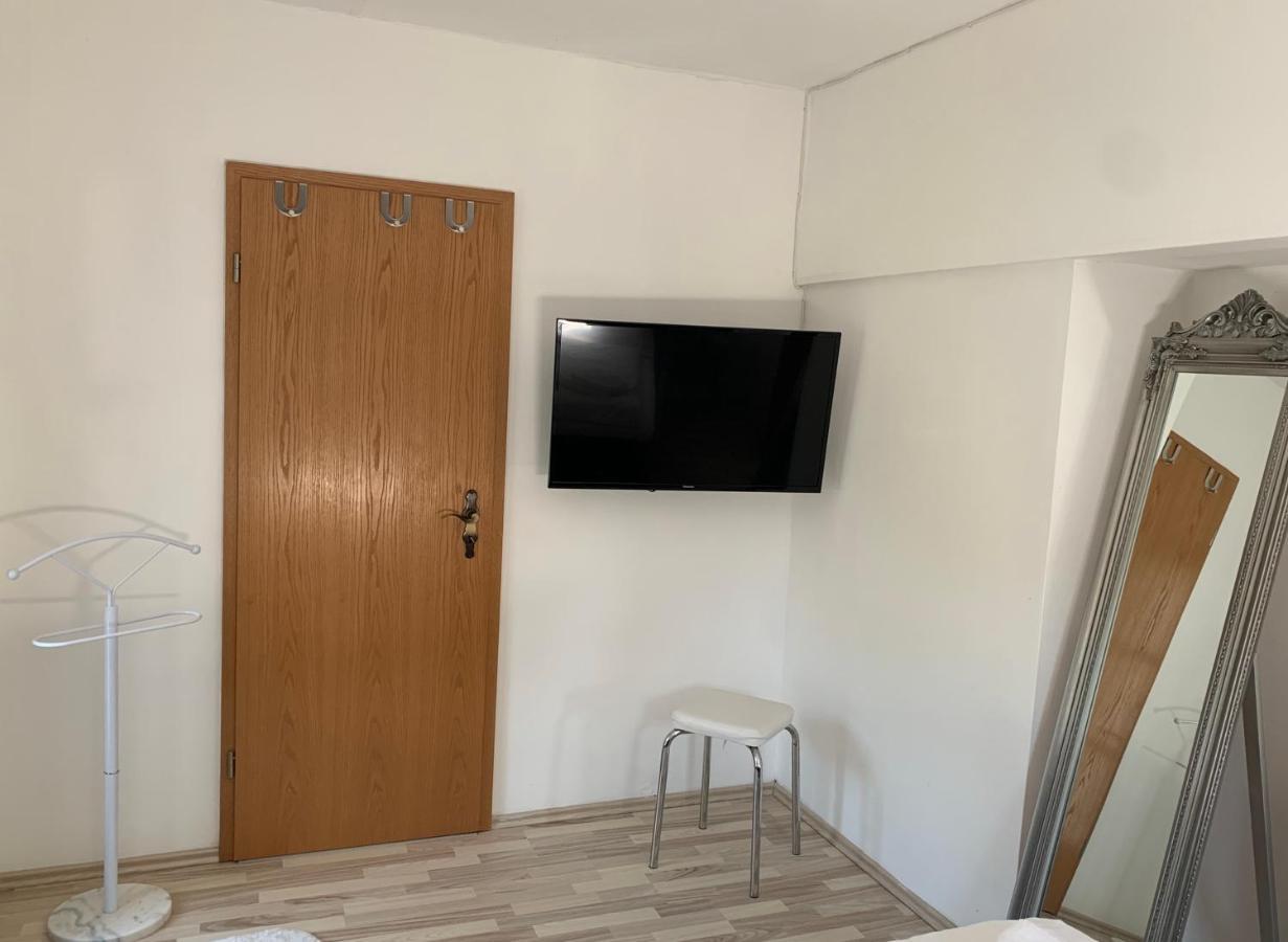 Apartment Direkt An Der Waldnaab Neustadt an der Waldnaab Exteriör bild