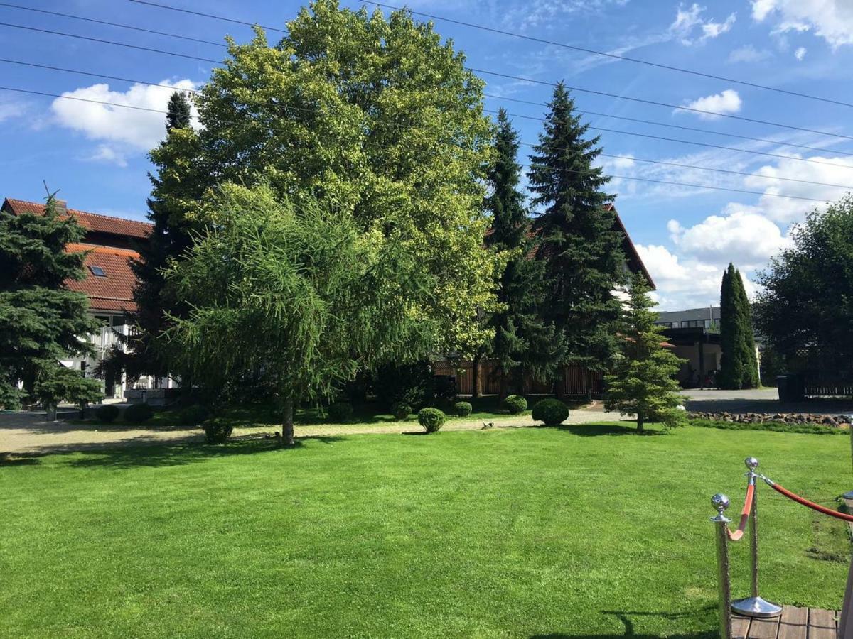 Apartment Direkt An Der Waldnaab Neustadt an der Waldnaab Exteriör bild